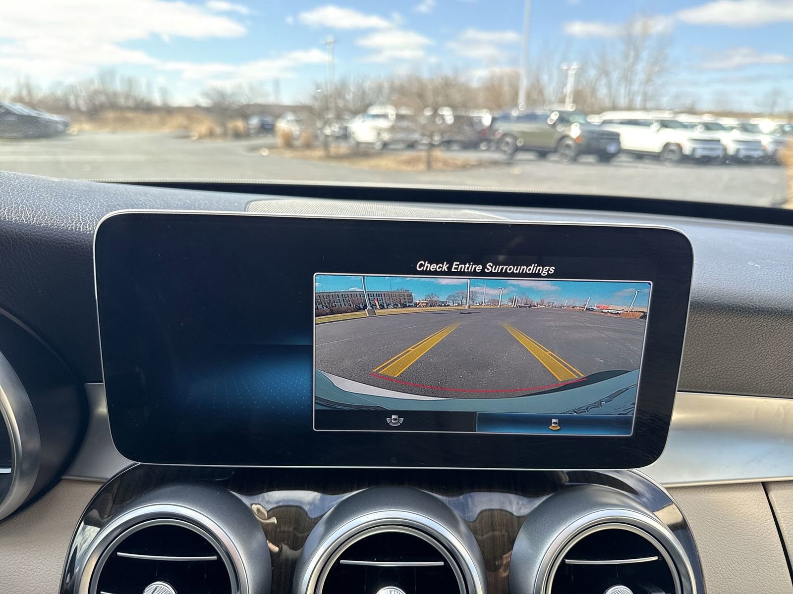 Used 2019 Mercedes-Benz C 300 Sedan image 18