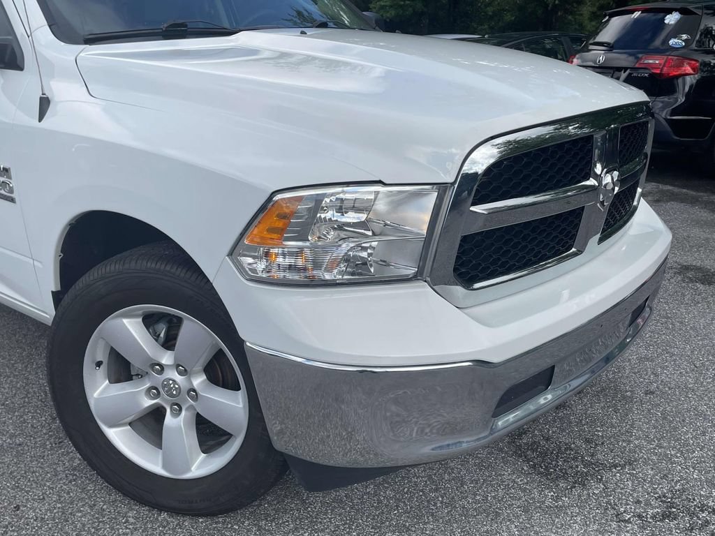 Used 2024 RAM 1500 Classic SLT AWD/4WD image 9