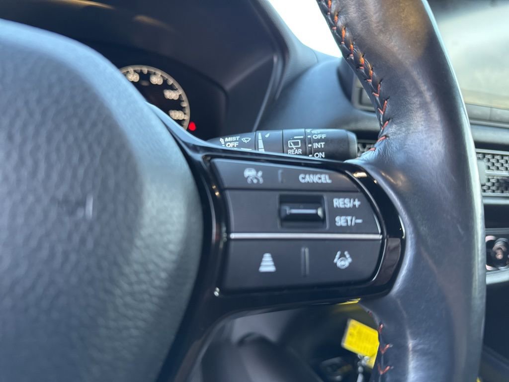 Used 2024 Honda HR-V Sport image 12