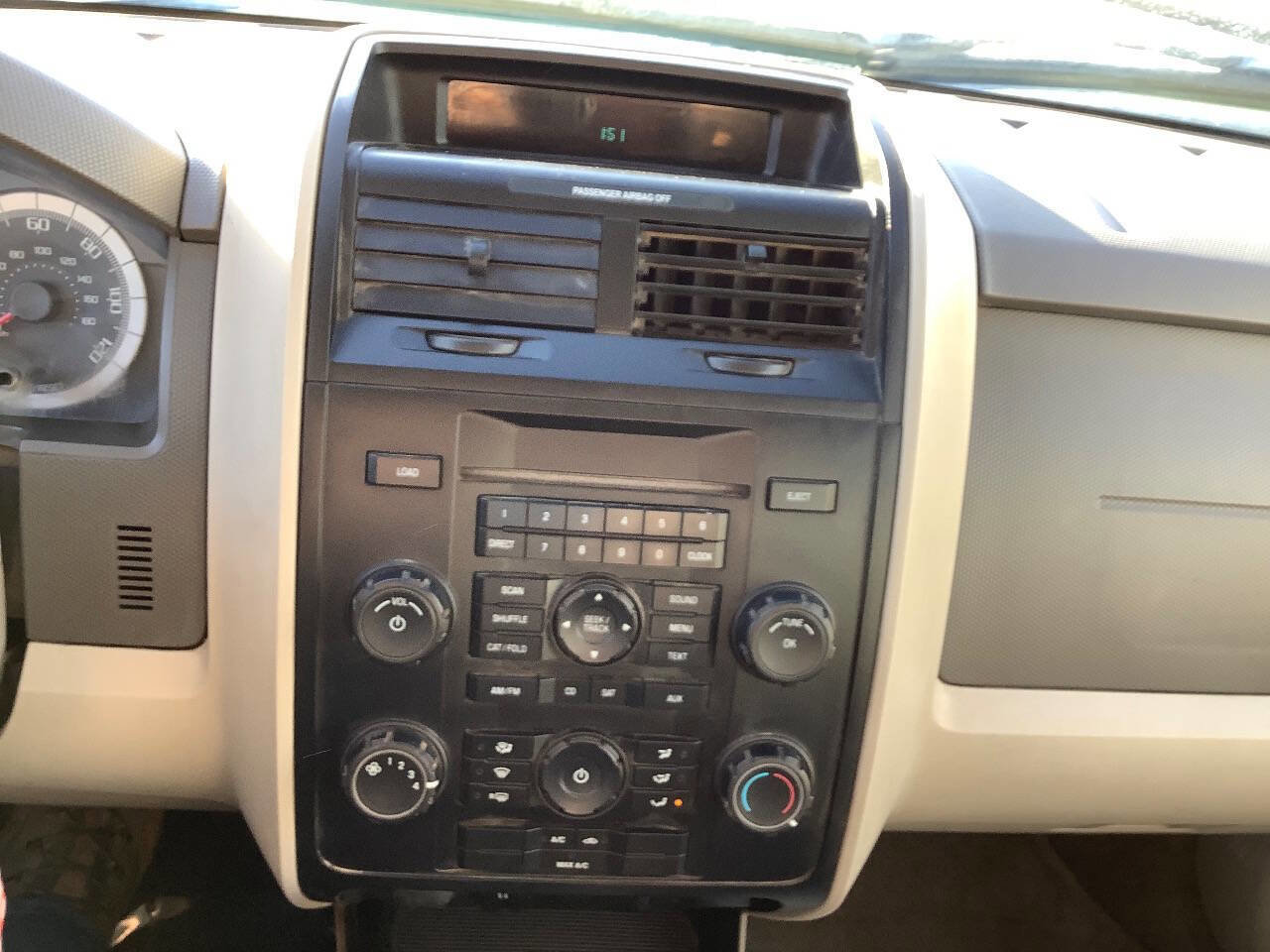 Used 2008 Ford Escape XLS image 33