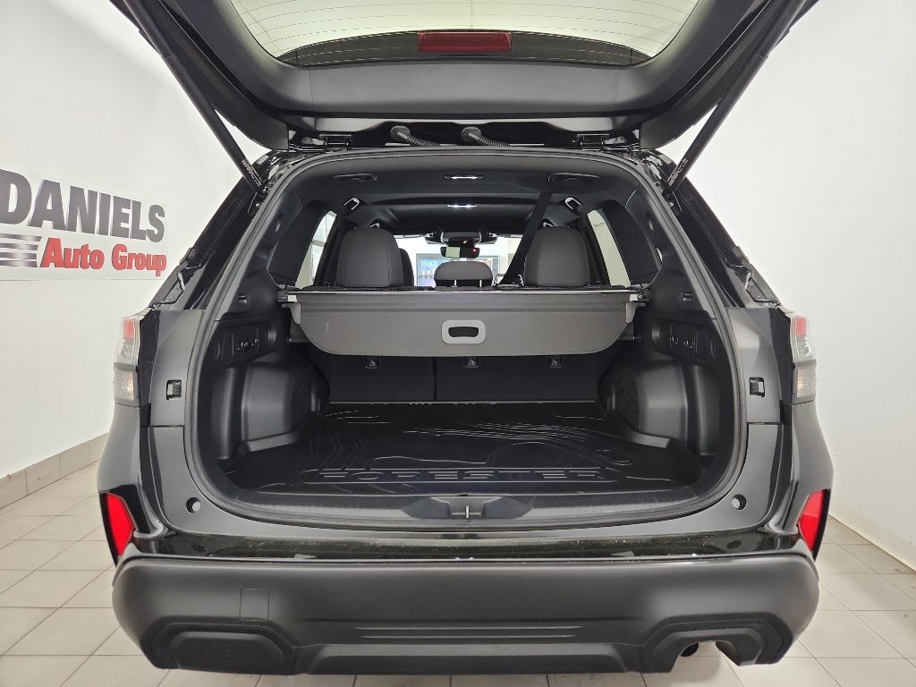 Certified 2025 Subaru Forester Premium w/ Convenience Package #2 image 30