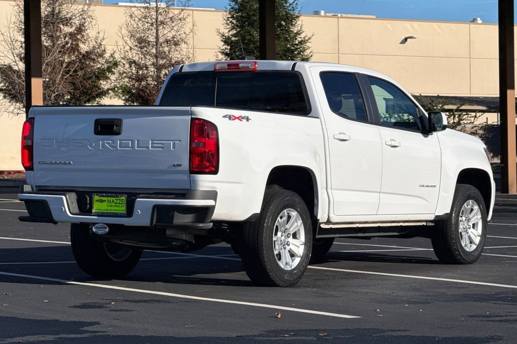 Used 2022 Chevrolet Colorado LT w/ Safety Package image 11