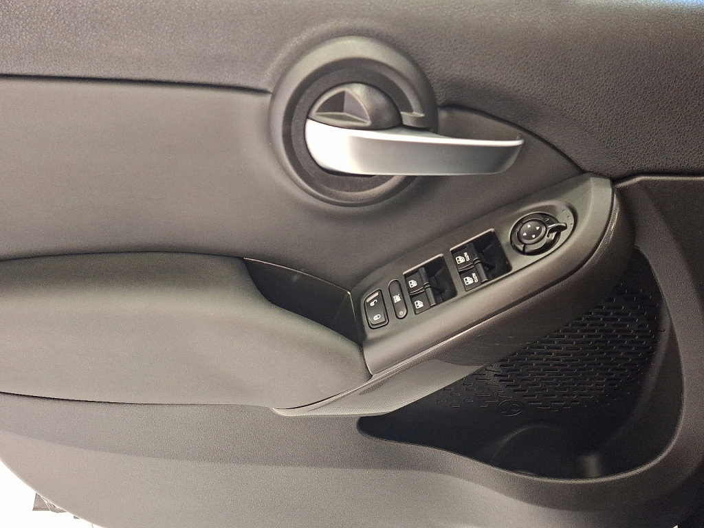 Used 2023 FIAT 500X Sport w/ Technology Group image 23