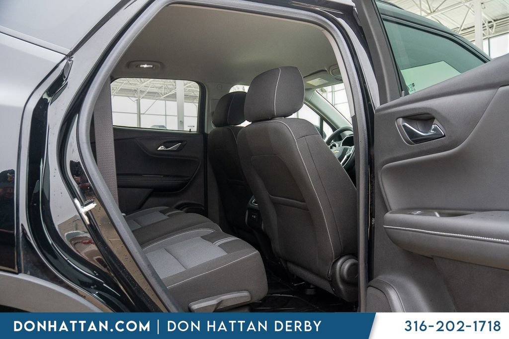 Used 2024 Chevrolet Blazer LT w/ Convenience Package FWD image 21