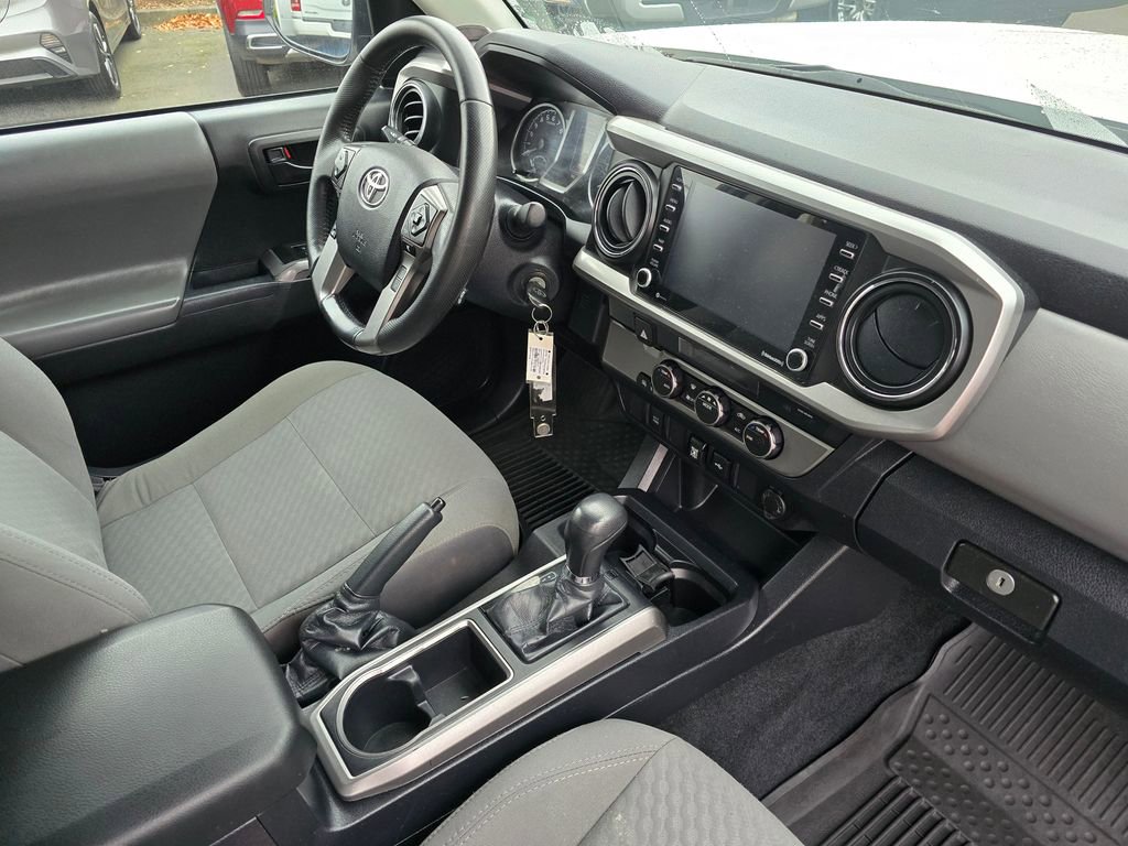 Used 2022 Toyota Tacoma SR5 image 10