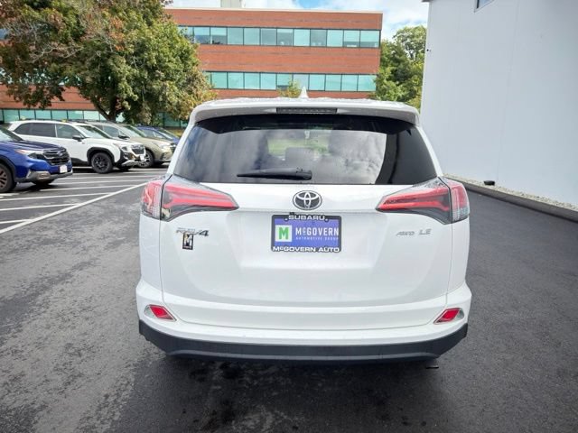 Used 2017 Toyota RAV4 LE w/ Carpet Mat Package AWD/4WD image 6