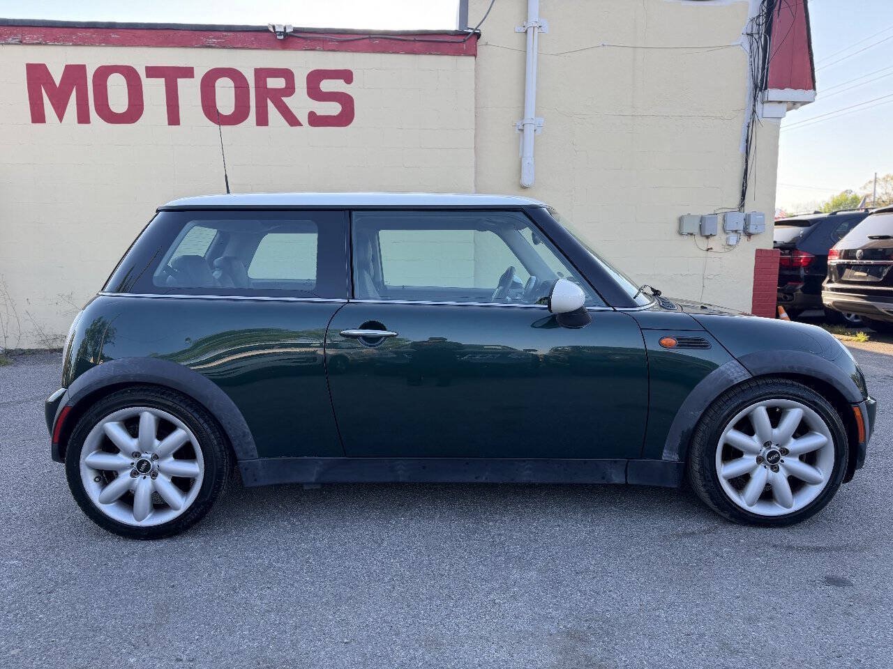 Used 2002 MINI Cooper Hardtop FWD image 7