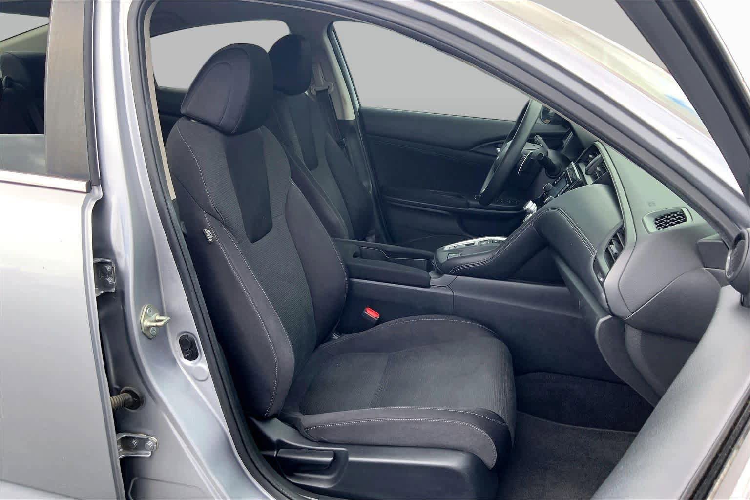 Used 2019 Honda Insight LX image 9
