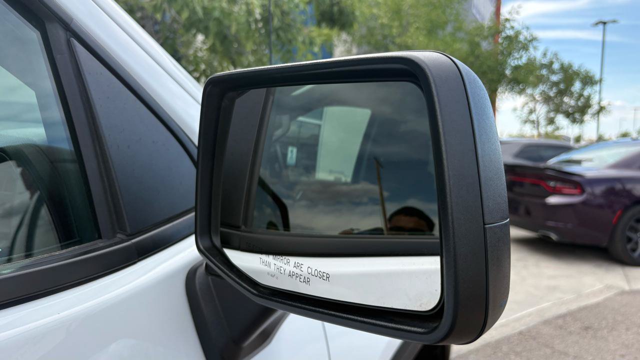 Used 2025 GMC Sierra 1500 Elevation AWD/4WD image 4