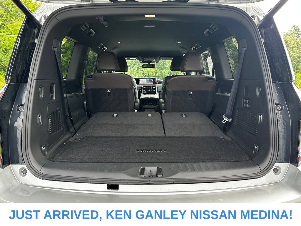 Used 2025 Nissan Armada SL w/ Captain's Chari Seat Package AWD/4WD image 19