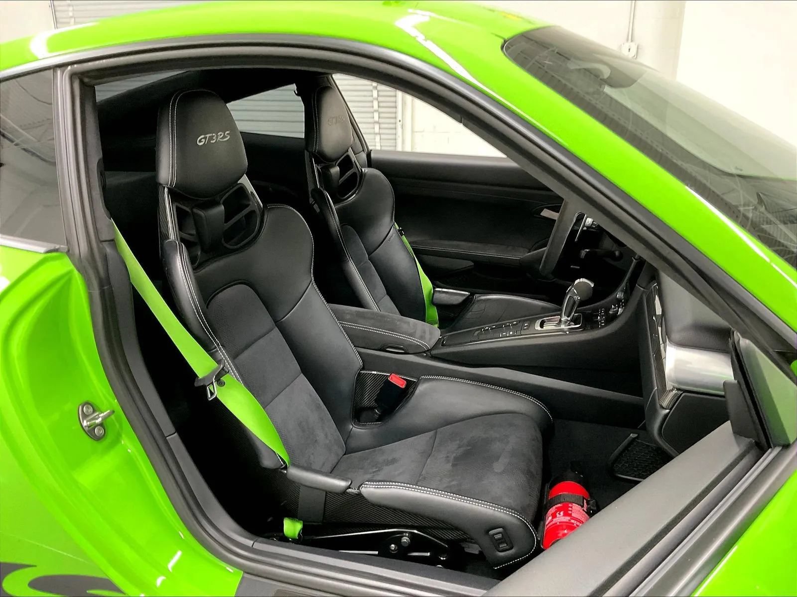 Used 2019 Porsche 911 GT3 RS RWD image 12
