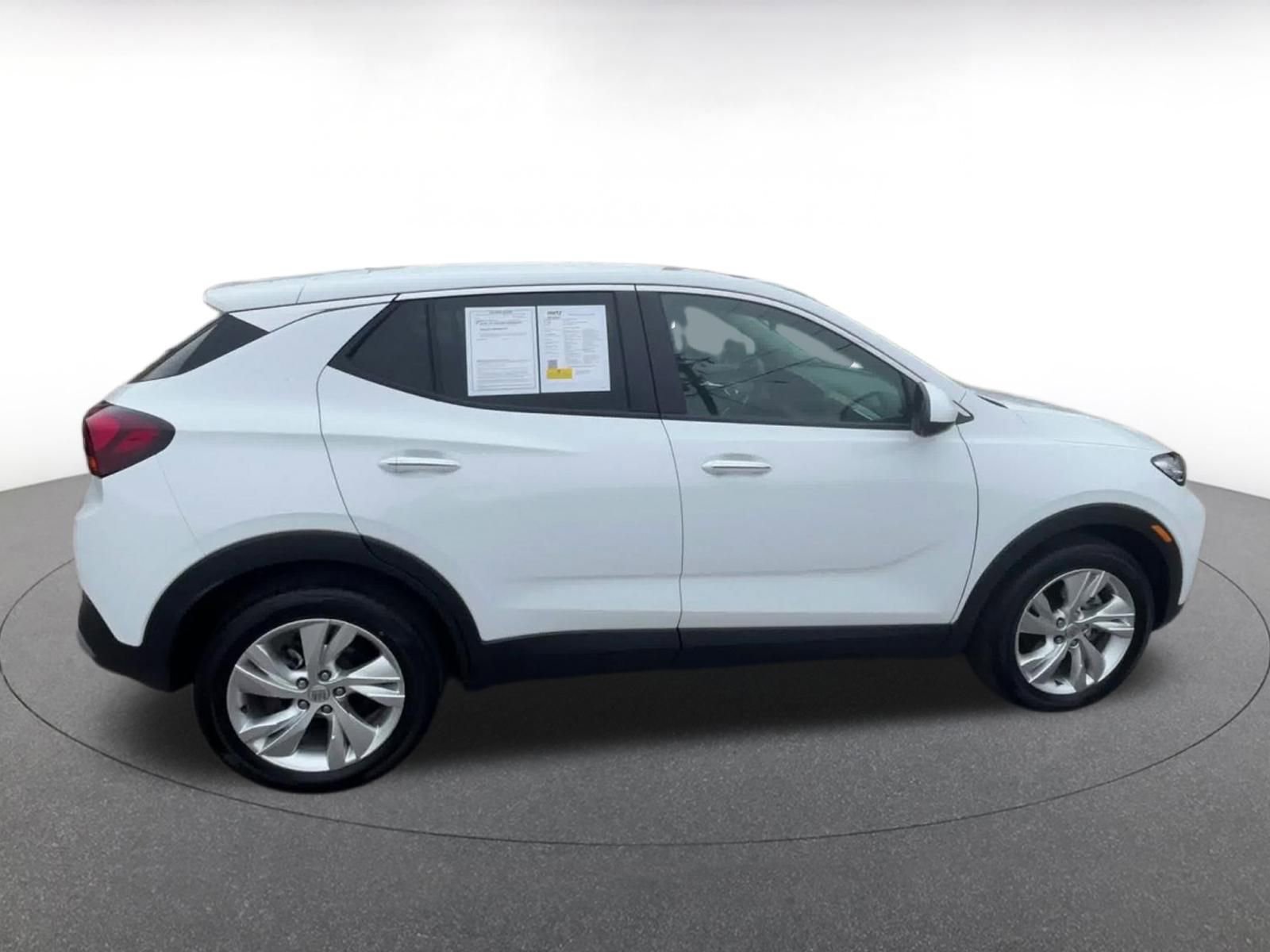 Used 2025 Buick Encore GX Preferred FWD image 16