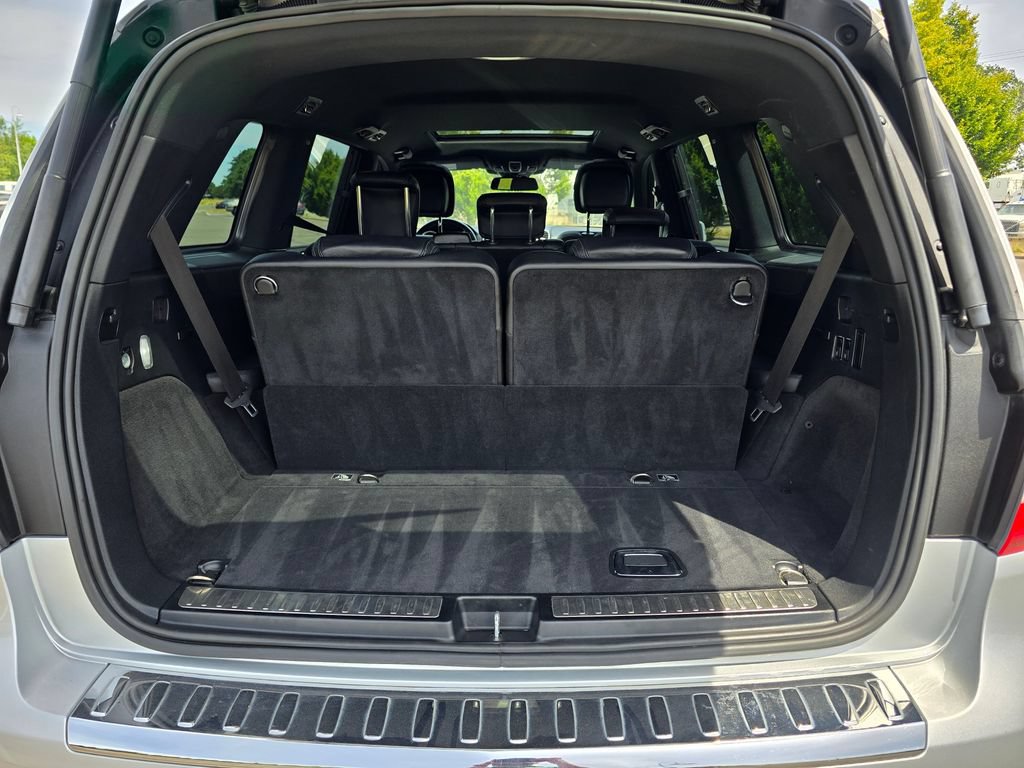 Used 2017 Mercedes-Benz GLS 550 4MATIC image 18