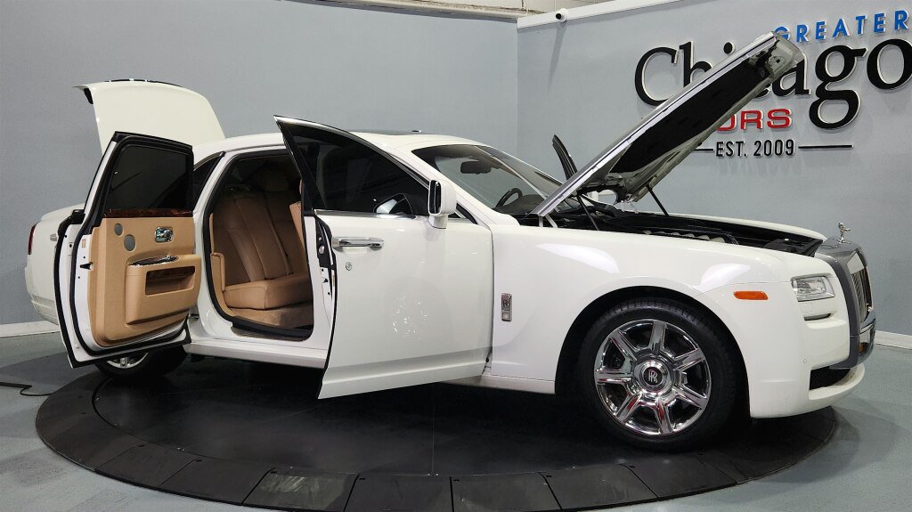Used 2010 Rolls-Royce Ghost RWD image 15