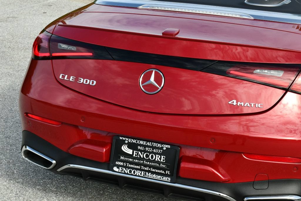 Used 2024 Mercedes-Benz CLE 300 4MATIC Cabriolet image 10