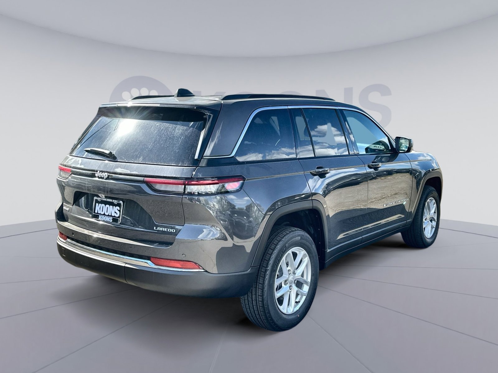 New 2025 Jeep Grand Cherokee Laredo X image 7