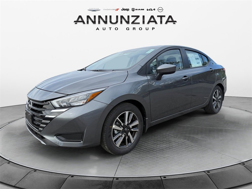 New 2025 Nissan Versa SV w/ Trunk Package