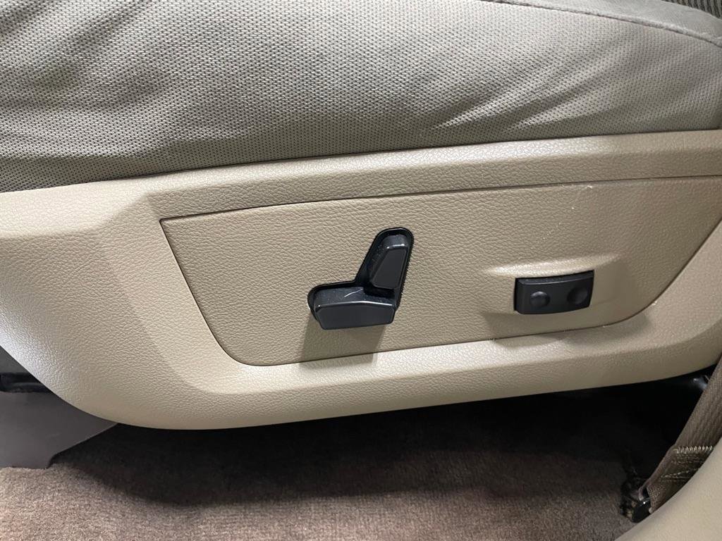 Used 2011 RAM 1500 Big Horn image 11