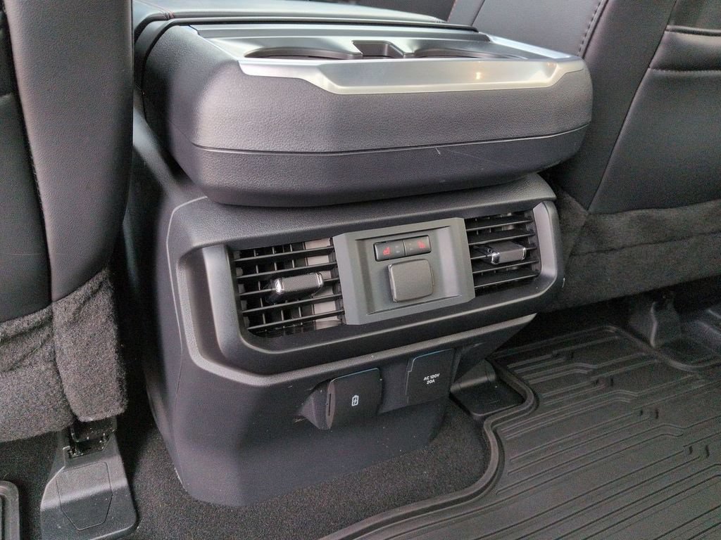Used 2025 Ford F150 Raptor AWD/4WD image 25