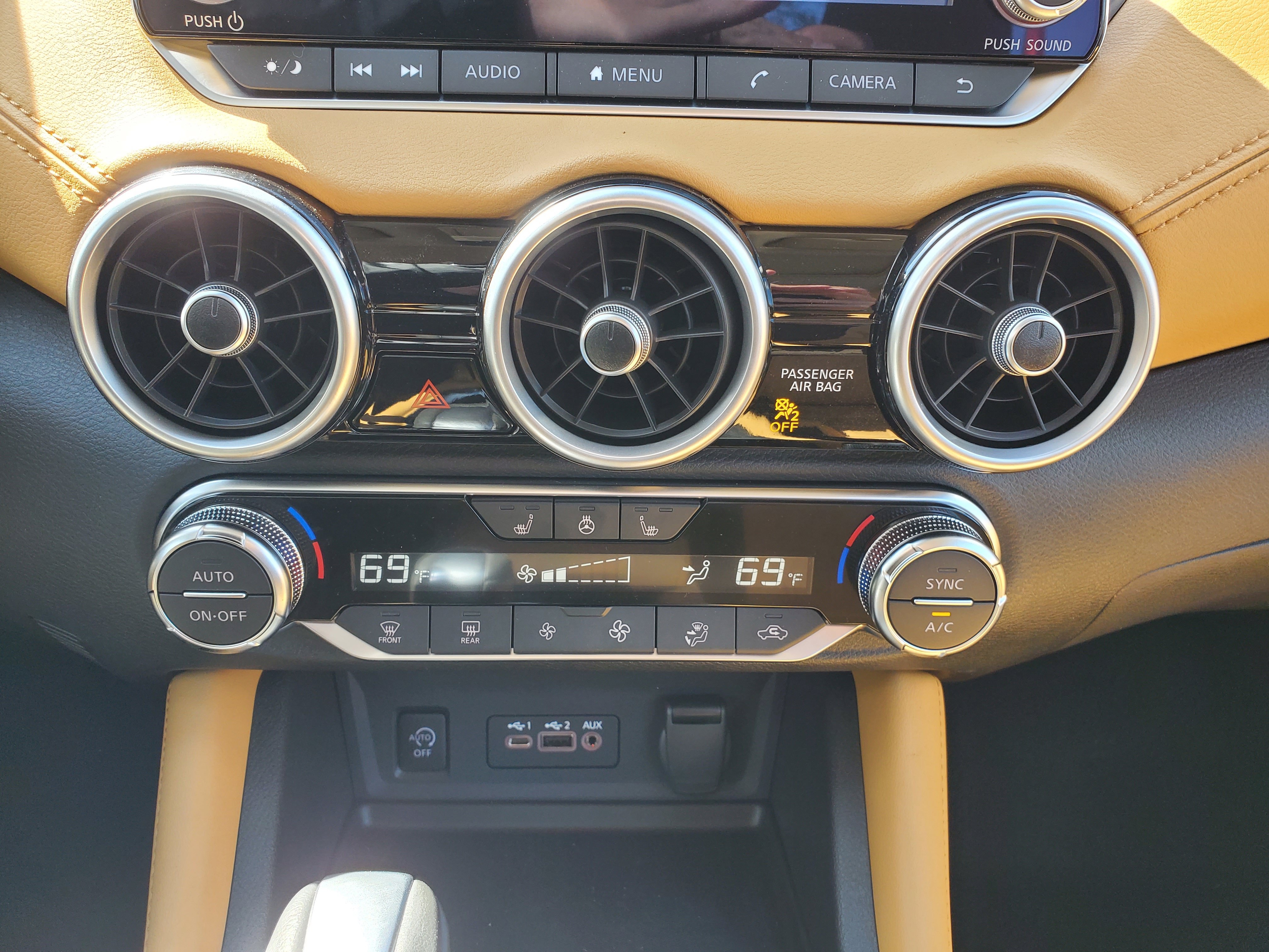 New 2025 Nissan Sentra SV w/ SV Premium Package image 25