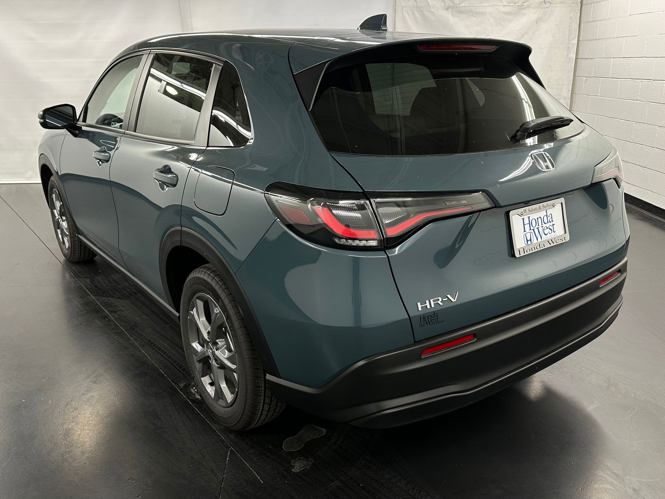 New 2026 Honda HR-V LX image 3