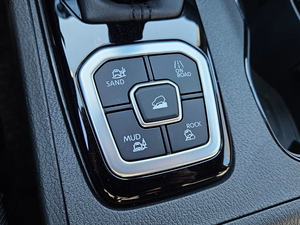 New 2026 Nissan Frontier SV w/ All-Weather Content Package image 21