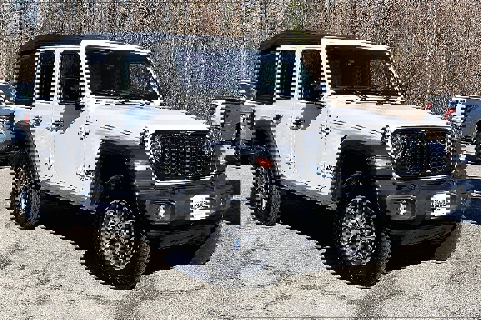 Used 2025 Jeep Wrangler Sport S image 1