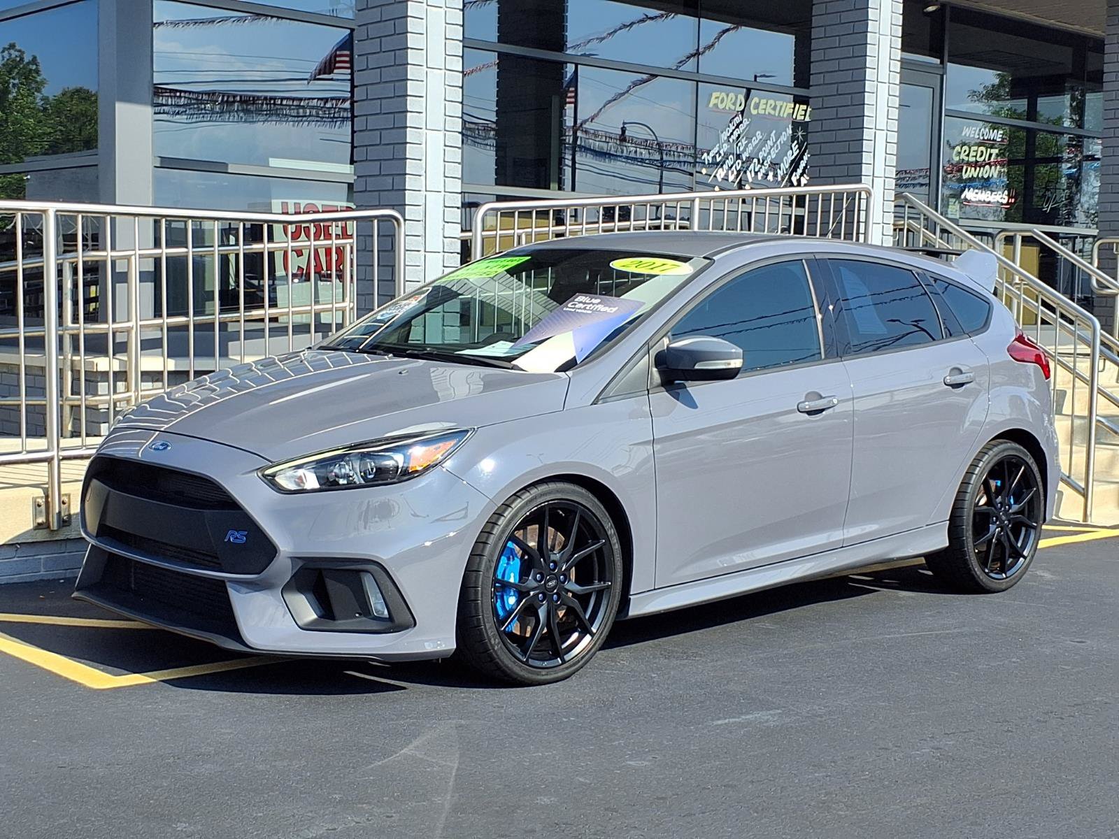 Certified 2017 Ford Focus RS AWD/4WD image 1