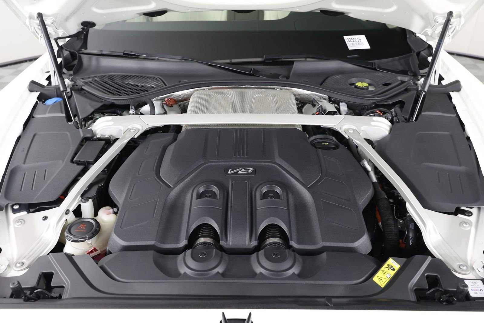 New 2025 Bentley Flying Spur Plug-In Hybrid image 35