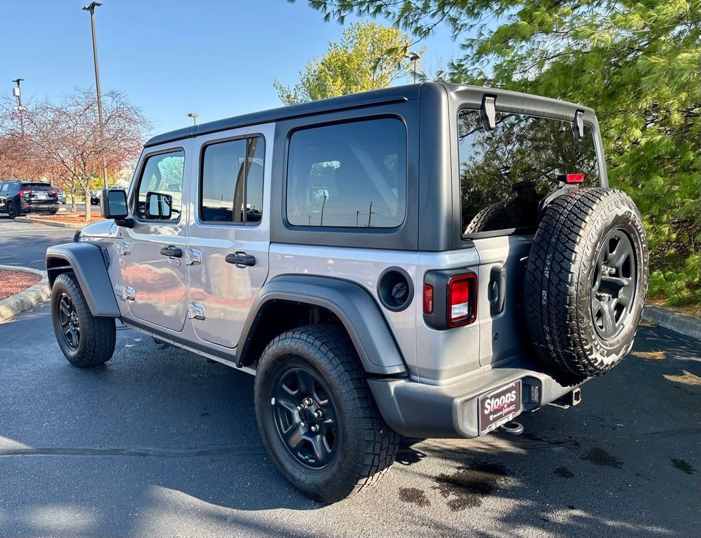 Used 2018 Jeep Wrangler Unlimited Sport image 5