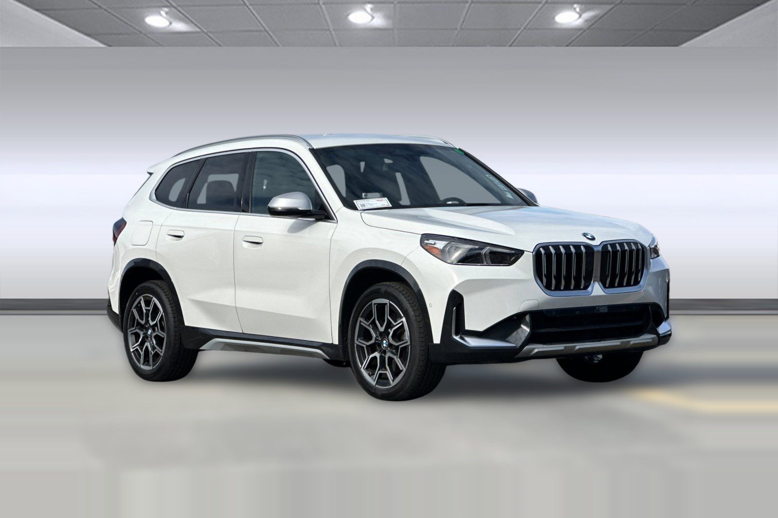 Certified 2023 BMW X1 xDrive28i image 6