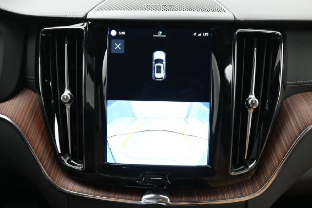 Used 2023 Volvo XC60 B5 Ultimate AWD/4WD image 23