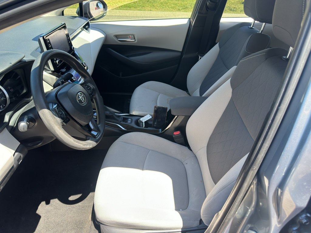 Used 2020 Toyota Corolla LE FWD image 15