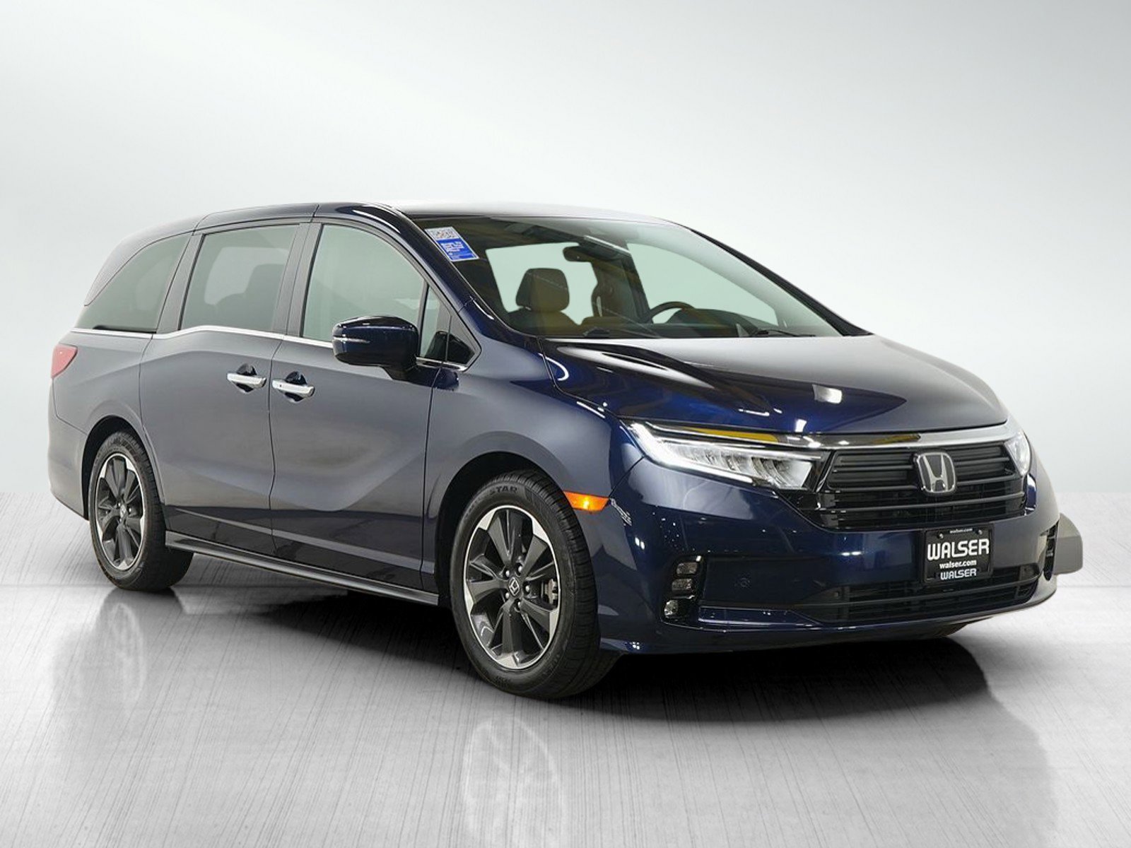 Used 2024 Honda Odyssey Elite image 7