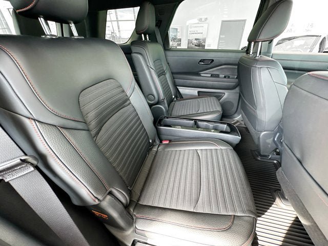 New 2026 Nissan Pathfinder Rock Creek w/ Rock Creek Premium Package AWD/4WD image 23