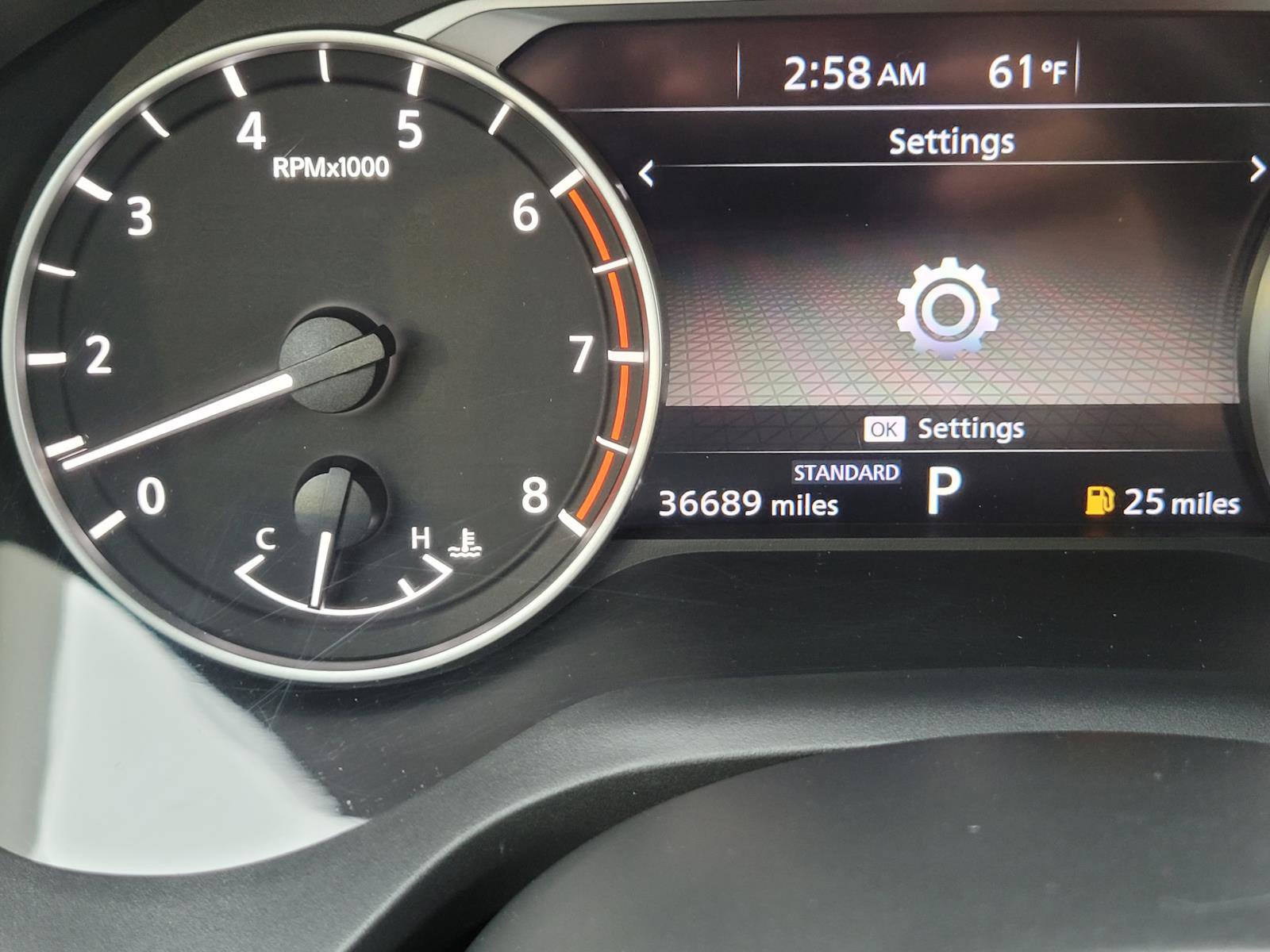 Used 2023 Nissan Rogue SV w/ SV Premium B Package FWD image 7