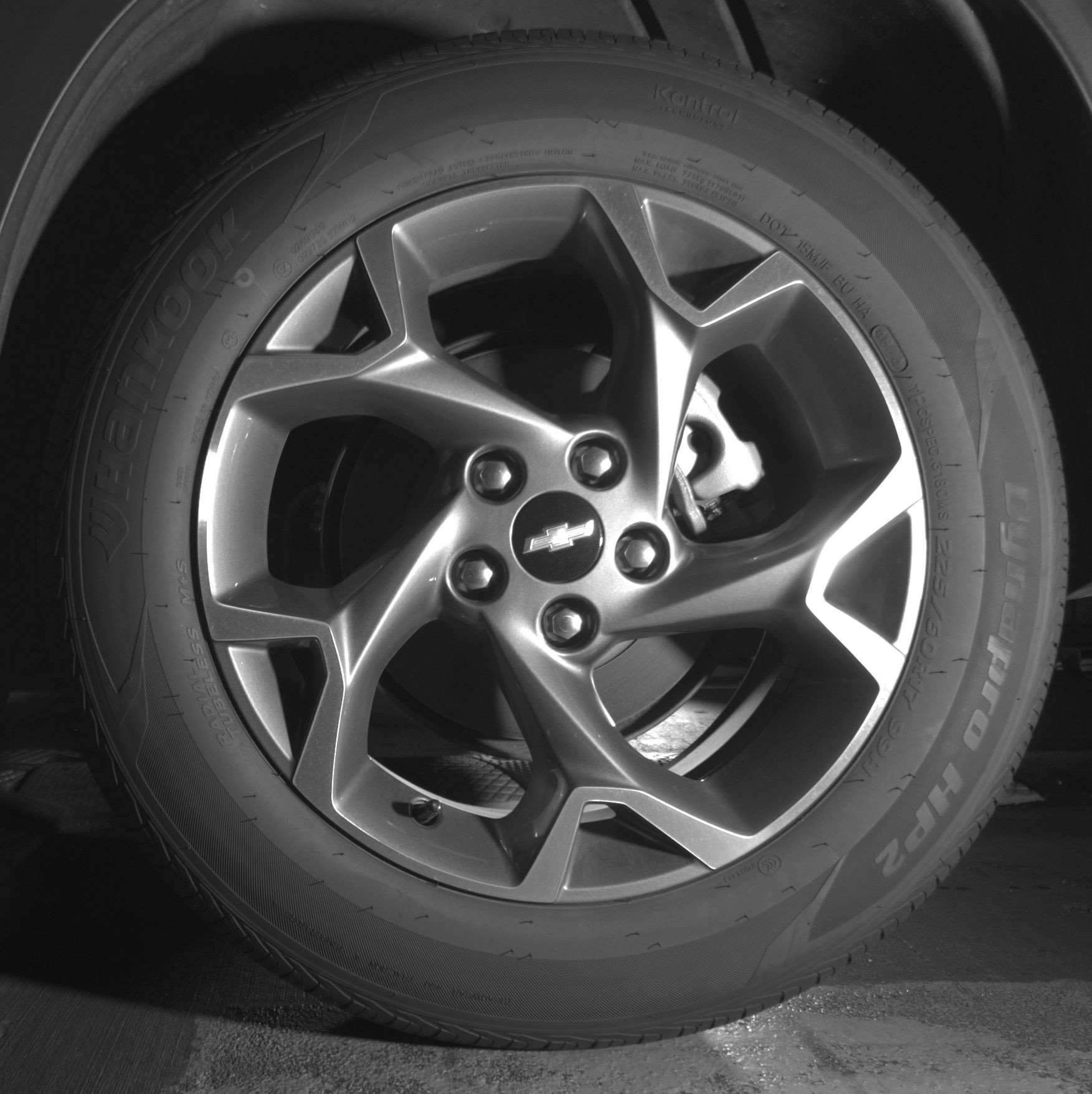 Used 2025 Chevrolet Trax LT FWD image 14