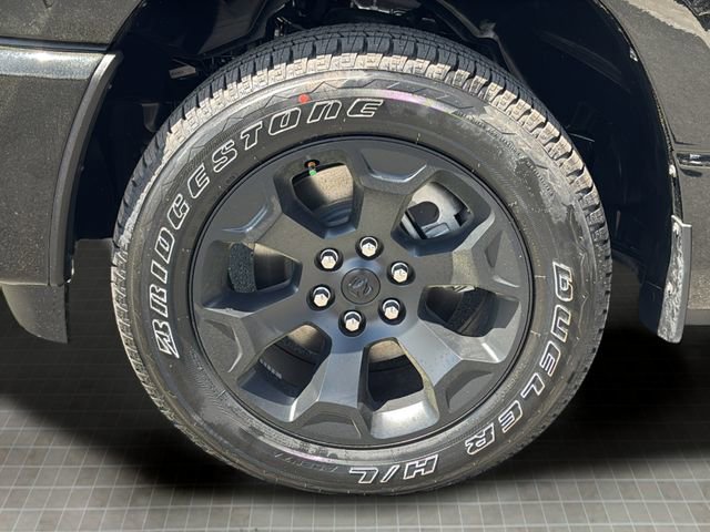 New 2026 RAM 1500 Express AWD/4WD image 45