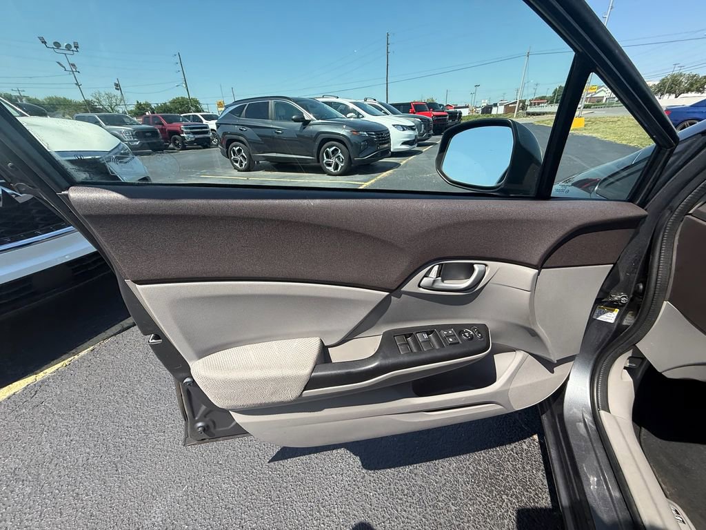 Used 2012 Honda Civic LX image 11