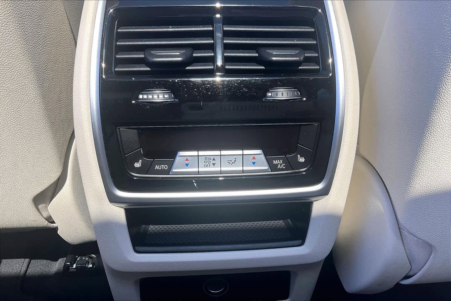 Used 2020 BMW X5 sDrive40i w/ Convenience Package RWD image 35