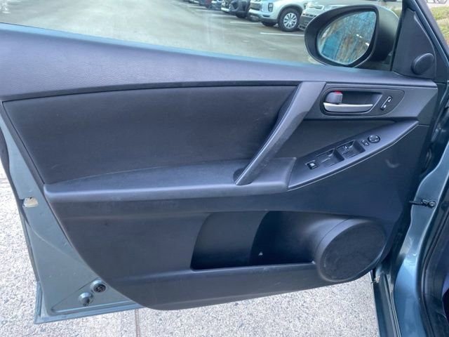 Used 2012 MAZDA MAZDA3 i Touring image 19