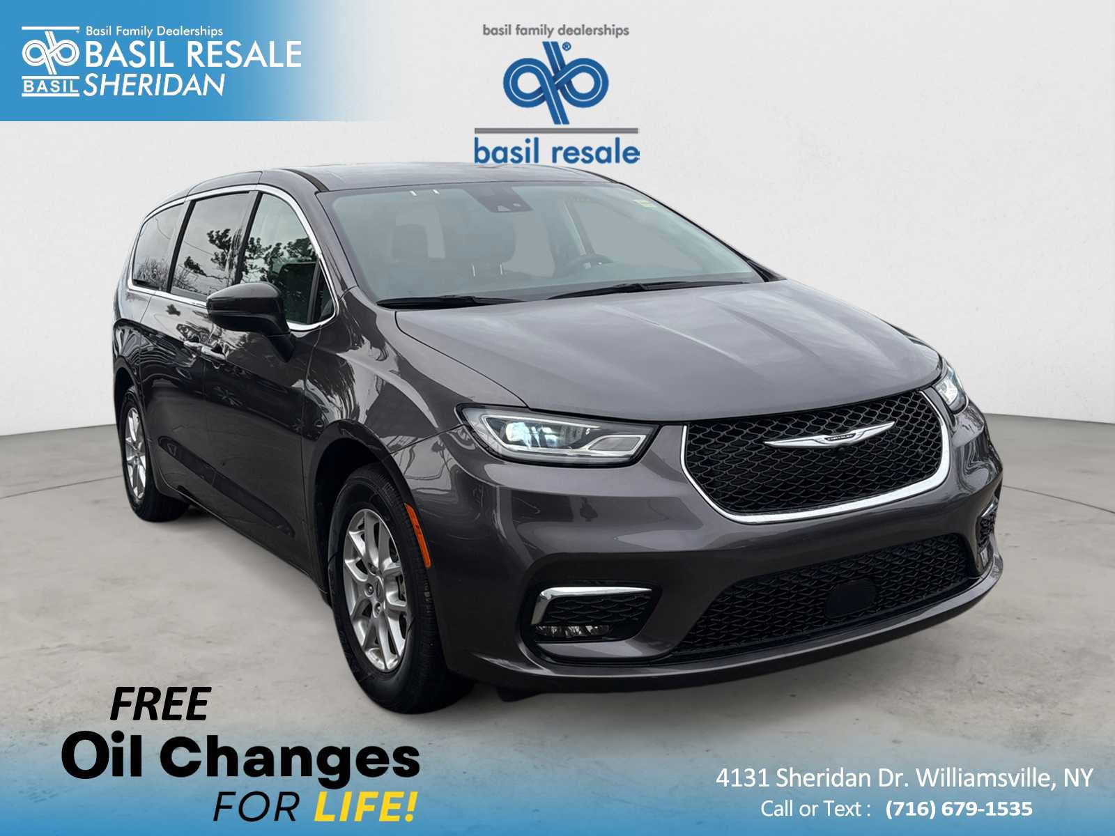 Used 2023 Chrysler Pacifica Touring-L