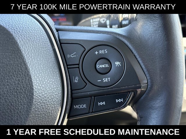Used 2022 Toyota Corolla Cross LE AWD/4WD image 23