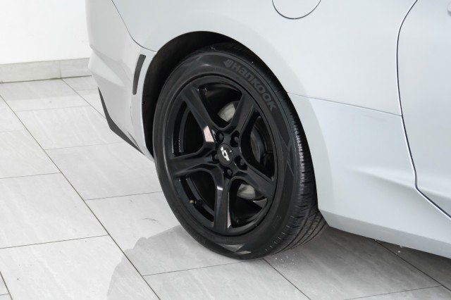 Used 2019 Chevrolet Camaro LT RWD image 43