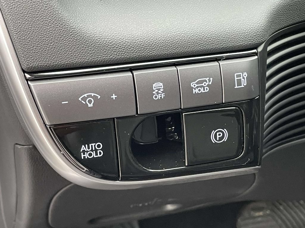 Certified 2025 Hyundai Ioniq 5 SEL RWD image 9