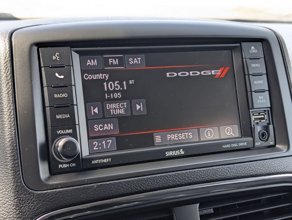Used 2019 Dodge Grand Caravan SE w/ UConnect Hands-Free Group FWD image 15