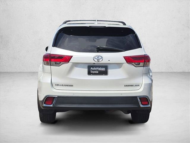 Used 2019 Toyota Highlander Limited AWD/4WD image 6