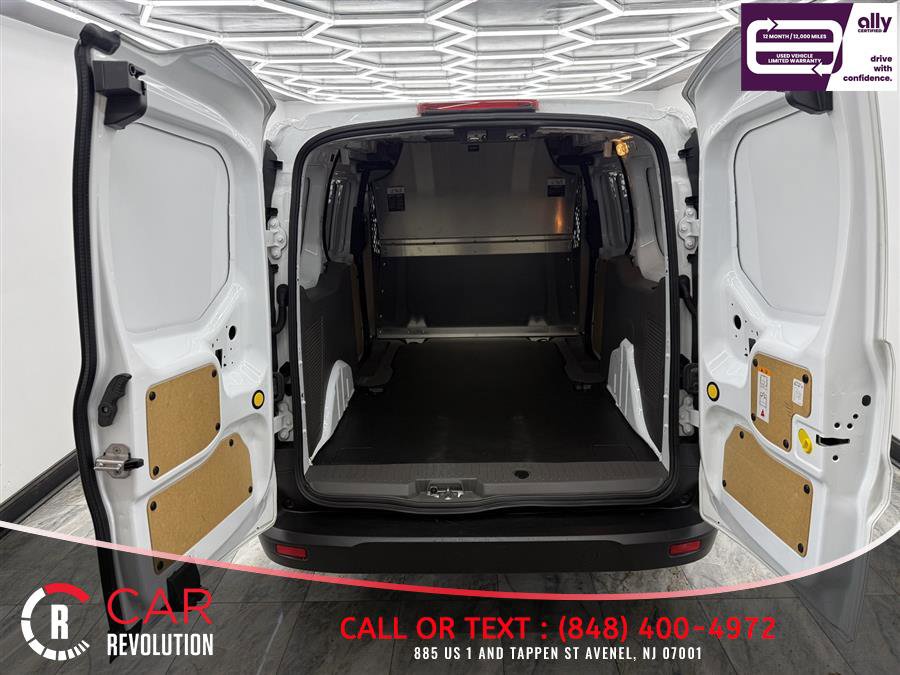 Used 2023 Ford Transit Connect XL FWD image 6