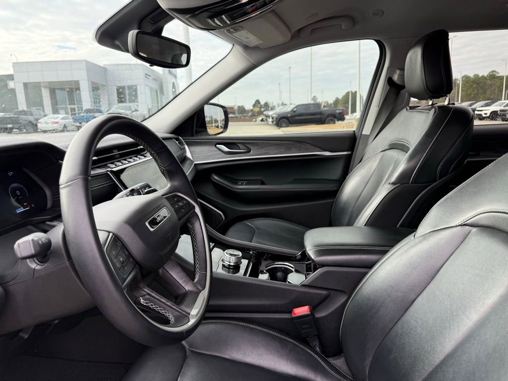 Used 2021 Jeep Grand Cherokee L Limited image 9