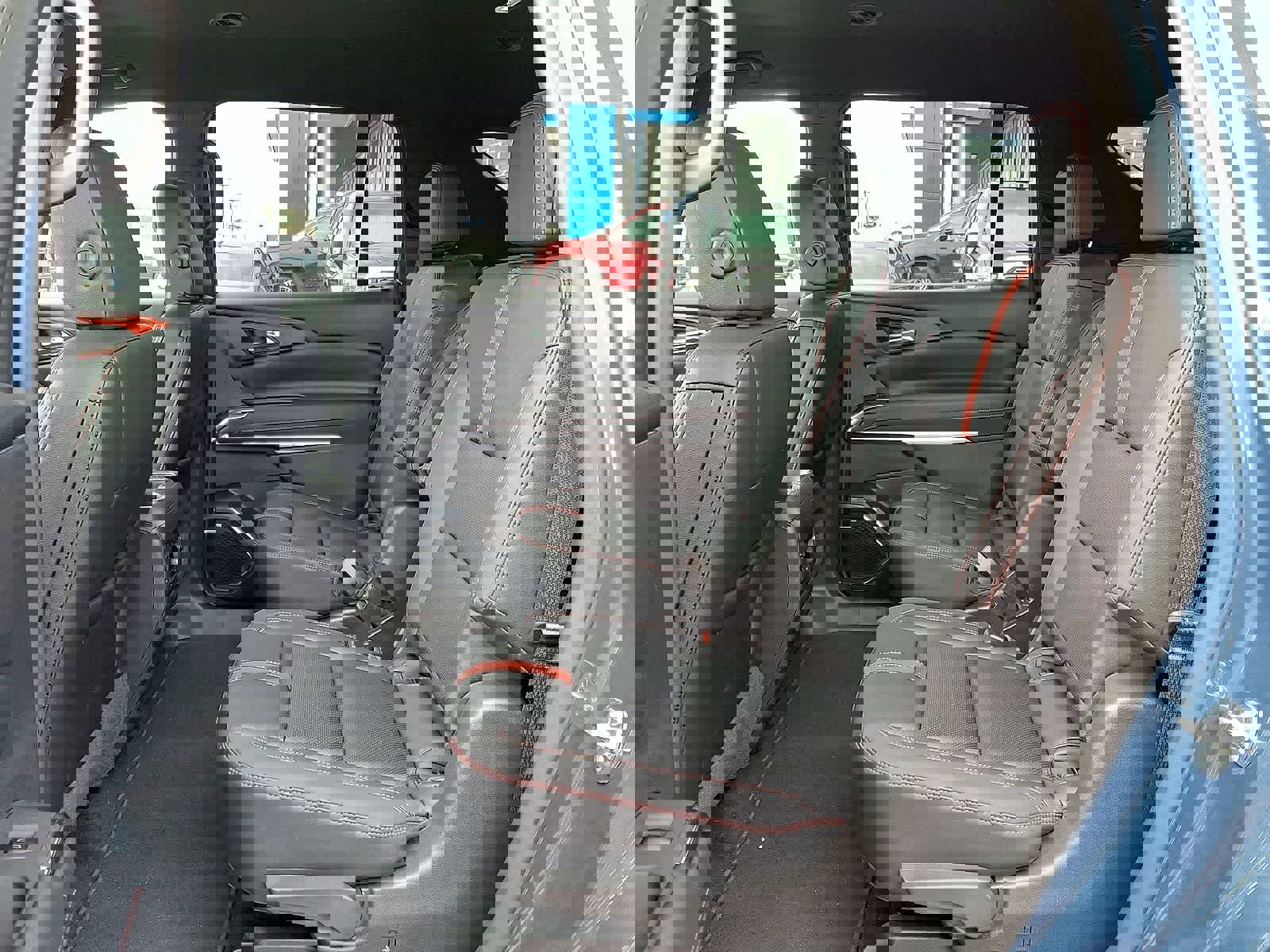 Used 2026 Chevrolet Traverse RS image 31